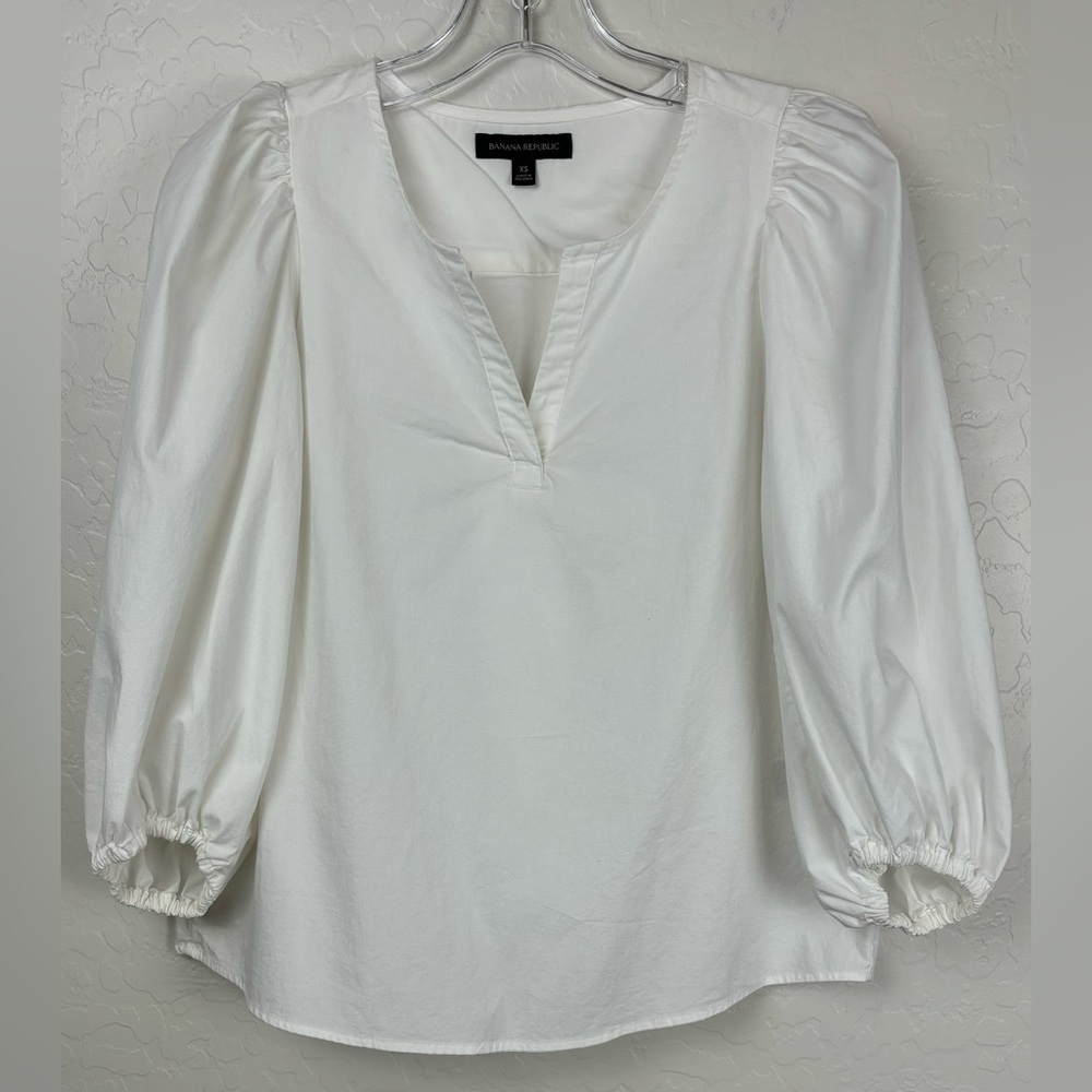 Banana Republic White 3/4 Puff Sleeve Split Neck Blouse Top XS 0741